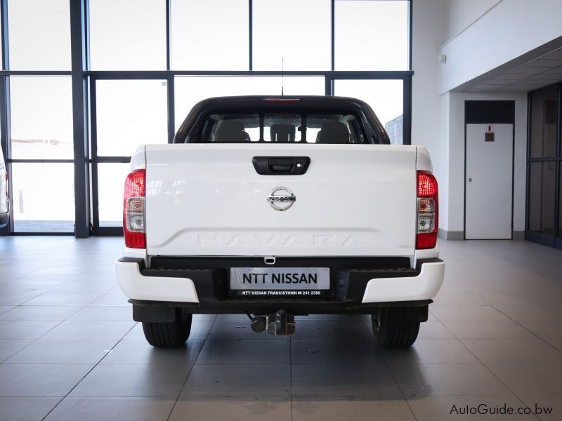 Nissan Navara DDTi SE in Botswana