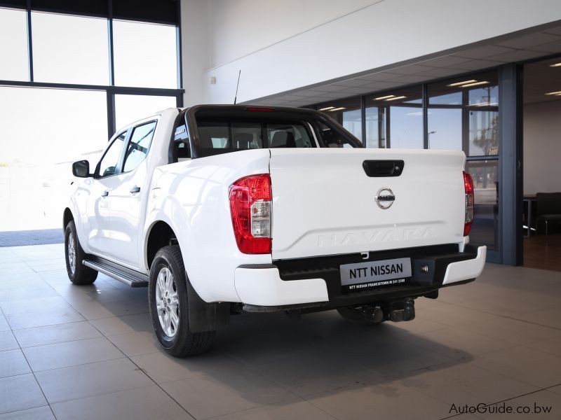 Nissan Navara DDTi SE in Botswana