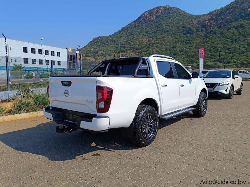 Nissan Navara LE PLUS in Botswana