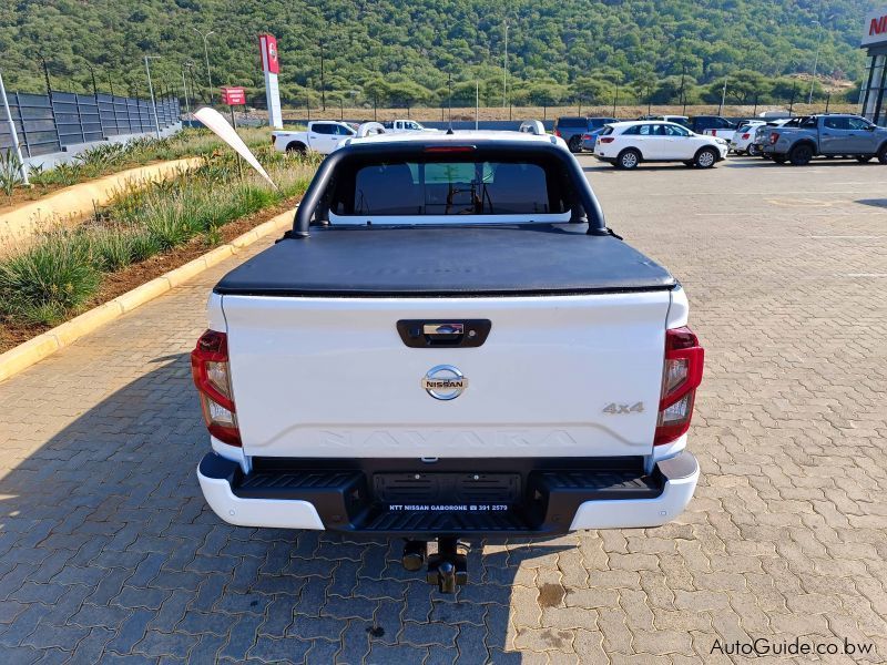 Nissan Navara LE PLUS in Botswana