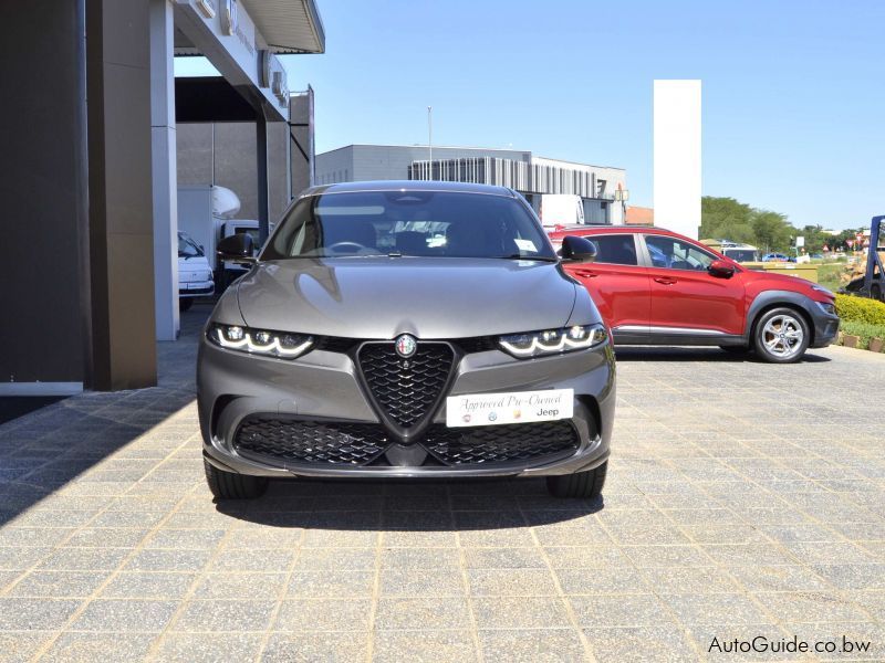 Alfa Romeo Tonale Veloce - 1.5 Petrol/Hybrid in Botswana