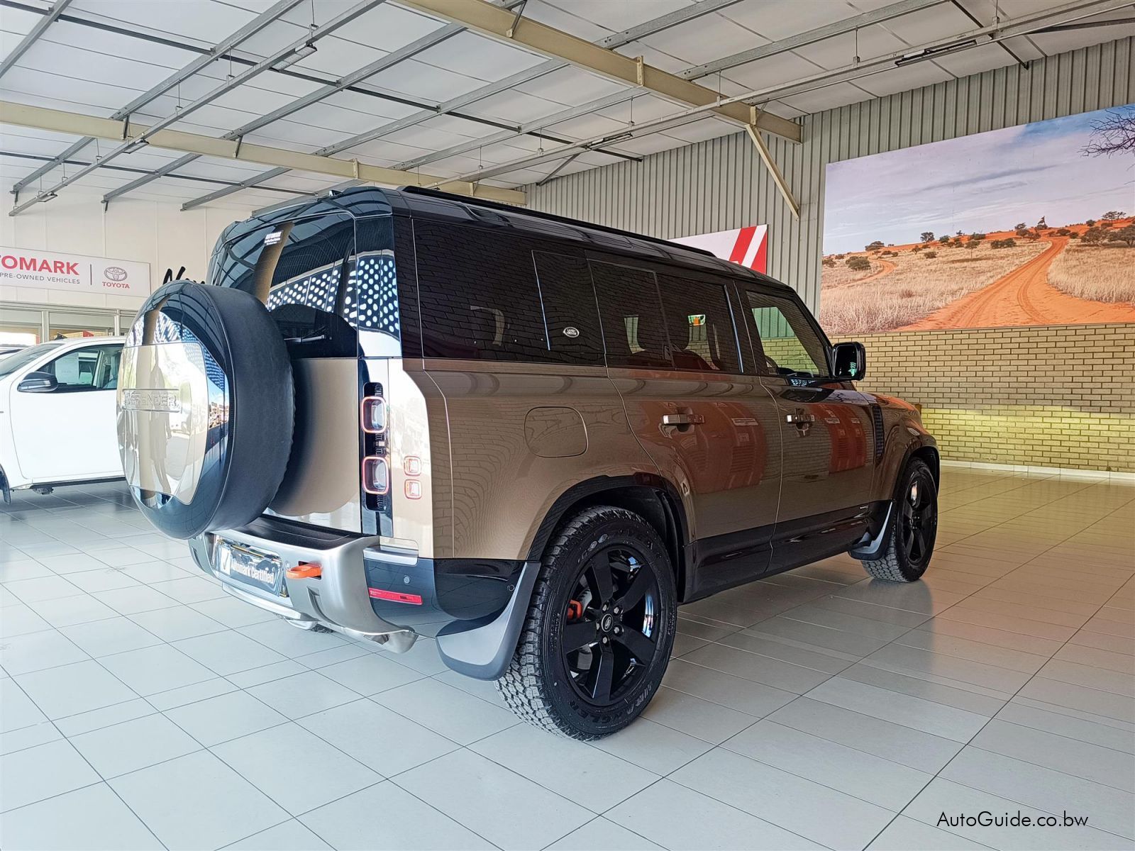 Used Land Rover Defender 110 P400 | 2024 Defender 110 P400 for sale ...