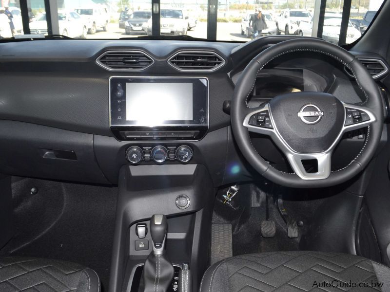 Nissan Magnite Acenta Plus CVT - 1.0 Turbo in Botswana