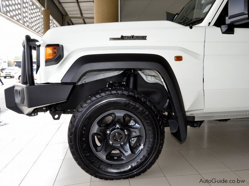 Toyota Land Cruiser GD6 in Botswana