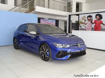 Pre-owned Volkswagen Golf 8 R for sale in 