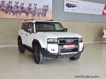 Pre-owned Toyota Prado VX.R for sale in 