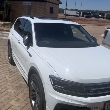 Pre-owned Volkswagen Tiguan 2.0TSI, 4motion for sale in 