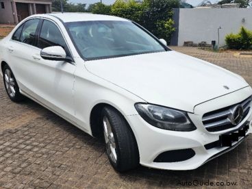 Pre-owned Mercedes-Benz C180 for sale in 