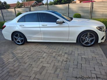 Pre-owned Mercedes-Benz C200 for sale in 