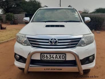 Toyota Fortuner a la venta en