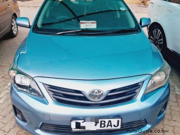 Toyota Corrola Quest a la venta en