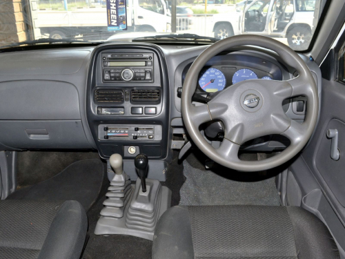 Nissan NP300 Hardbody in Botswana