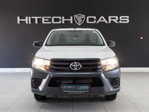 Toyota Hilux 2.0L S/Cab Pick-Up in Botswana