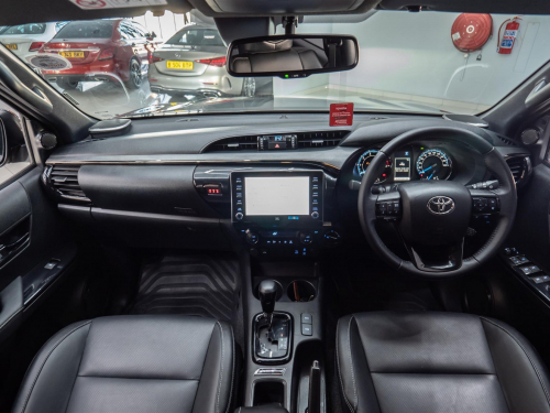 Toyota Hilux 2.8 GD6 Legend 55 in Botswana