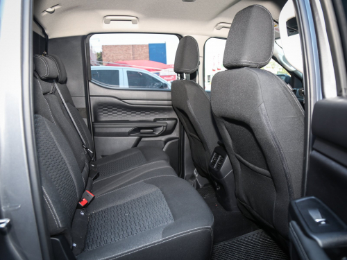 Ford Ranger XLT 10 Speed in Botswana