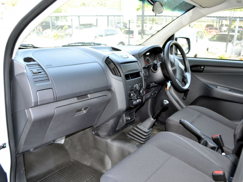 Isuzu D-Max Baseline in Botswana