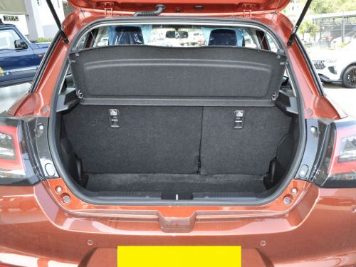 Suzuki Swift GL in Botswana