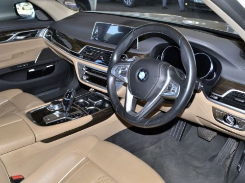 BMW 750i in Botswana