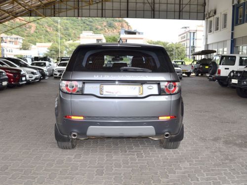 Land Rover Discovery Sport in Botswana