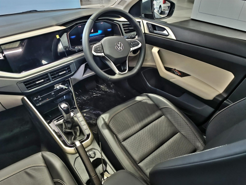 Volkswagen Polo Sedan 1.0L TSi 85kW in Botswana