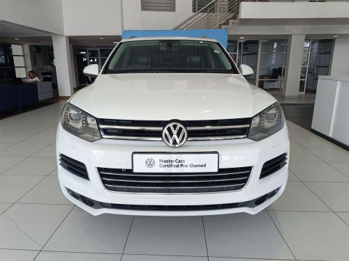 Volkswagen Touareg R-Line V8 TDi in Botswana