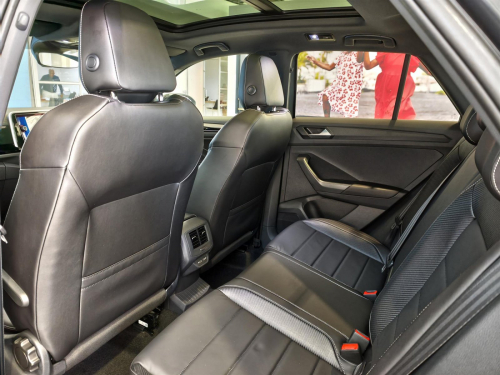 Volkswagen T-Roc 2.0TSI 4Motion R-Line in Botswana