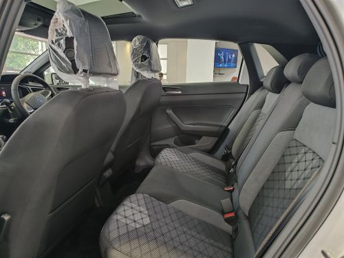Volkswagen Polo 1.0L TSi DSG 85kW in Botswana