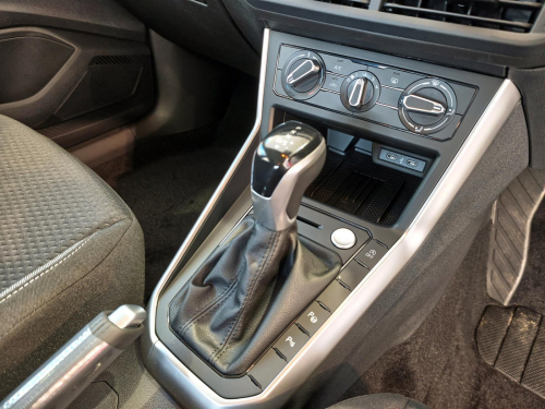 Volkswagen Polo PA Life 1.0TSi in Botswana