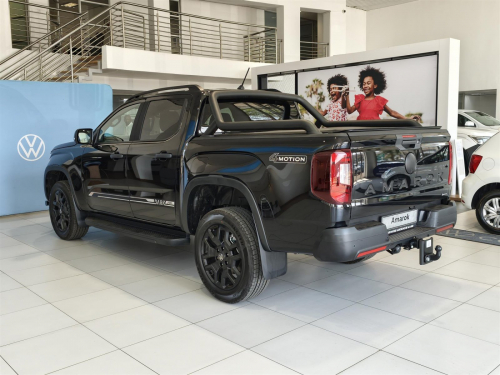 Volkswagen Amarok Dark Label 2.0TDi 4x4 A/T in Botswana