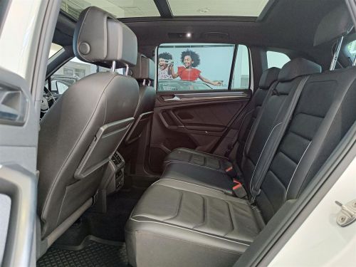Volkswagen Tiguan 2.0TDI HighLine R-Line in Botswana