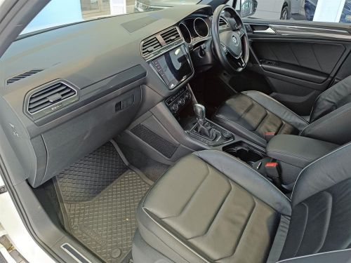 Volkswagen Tiguan 2.0TDI HighLine R-Line in Botswana