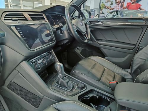 Volkswagen Tiguan 2.0TDI HighLine R-Line in Botswana