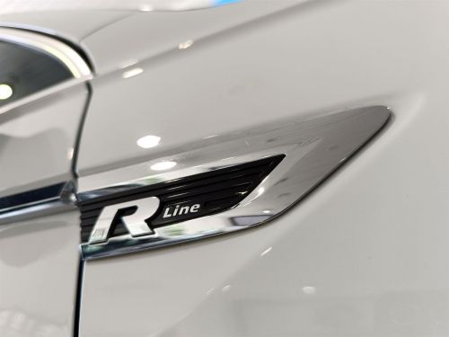Volkswagen Tiguan 2.0TDI HighLine R-Line in Botswana