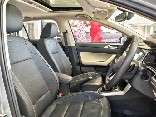 Volkswagen Polo Sedan 1.0TSi in Botswana
