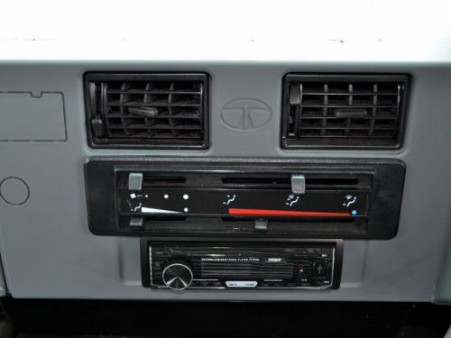 Tata LPT 1518 EX2 in Botswana