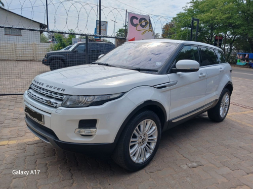 Land Rover RANGE ROVER EVOQUE S14 in Botswana