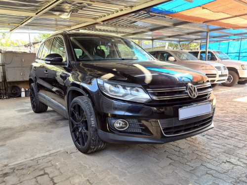 Used Volkswagen Tiguan A/T 2.0L for sale in Gaborone