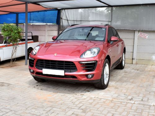 Porsche Macan S in Botswana