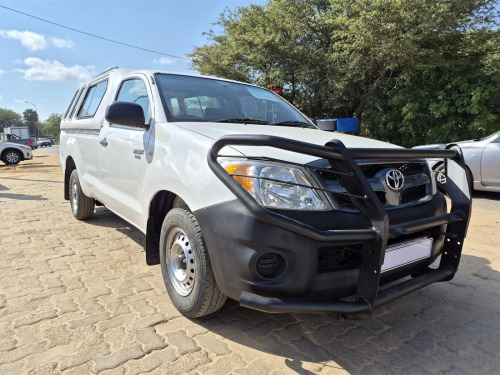 Toyota Hilux 2.5D in Botswana
