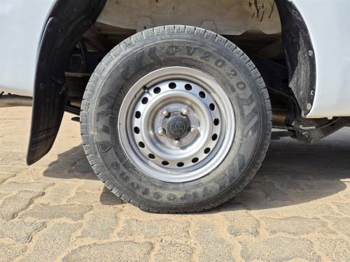 Toyota Hilux 2.5D in Botswana