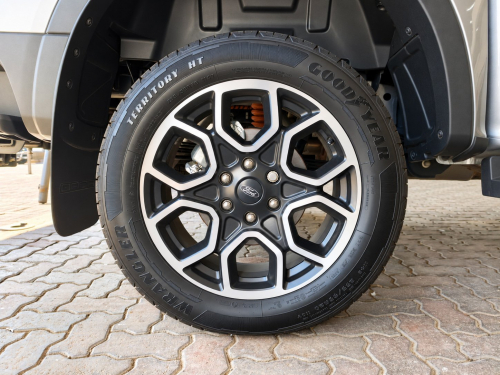 Ford Ranger Wildtrak A/T 2.0L in Botswana