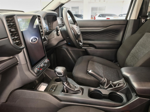 Ford Ranger XL 2.0L A/T in Botswana