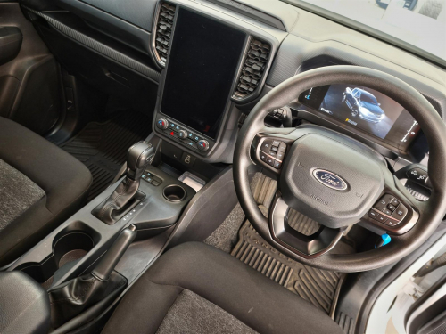 Ford Ranger XL 2.0L A/T in Botswana