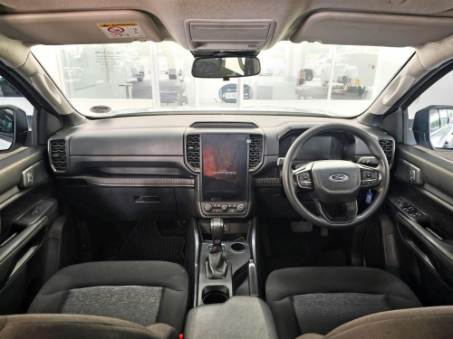 Ford Ranger XL 2.0L A/T in Botswana