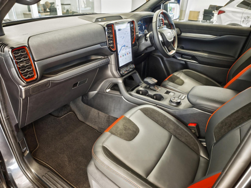 Ford Ranger Raptor 3.0L V6 Twin-Turbo EcoBoost 10AT in Botswana