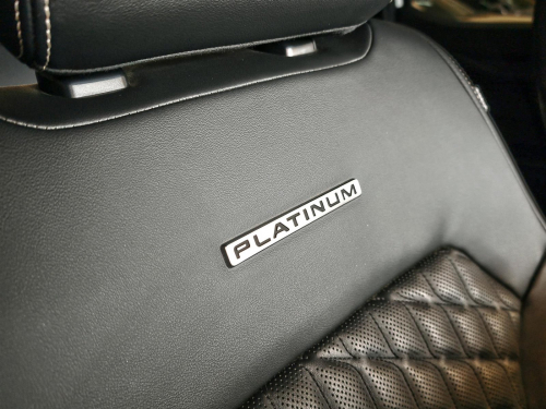 Ford Ranger Platinum 3.0L V6 4x4 in Botswana