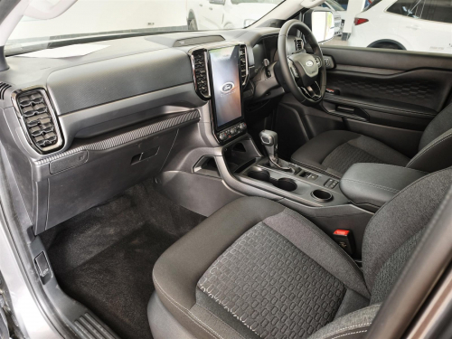 Ford Ranger XL 2.0L A/T in Botswana