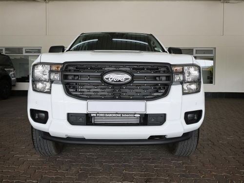 Ford Ranger XL 2.0L A/T in Botswana