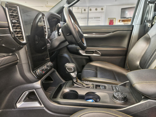 Ford Wildtrak Bi-Turbo 4x4 A/T 2.0L in Botswana