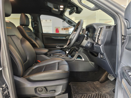 Ford Wildtrak Bi-Turbo 4x4 A/T 2.0L in Botswana